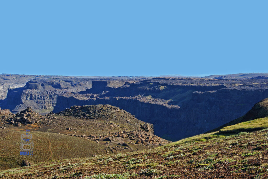 Kanion w Parku Narodowym Jökulsárgljúfur – surowy krajobraz Islandii