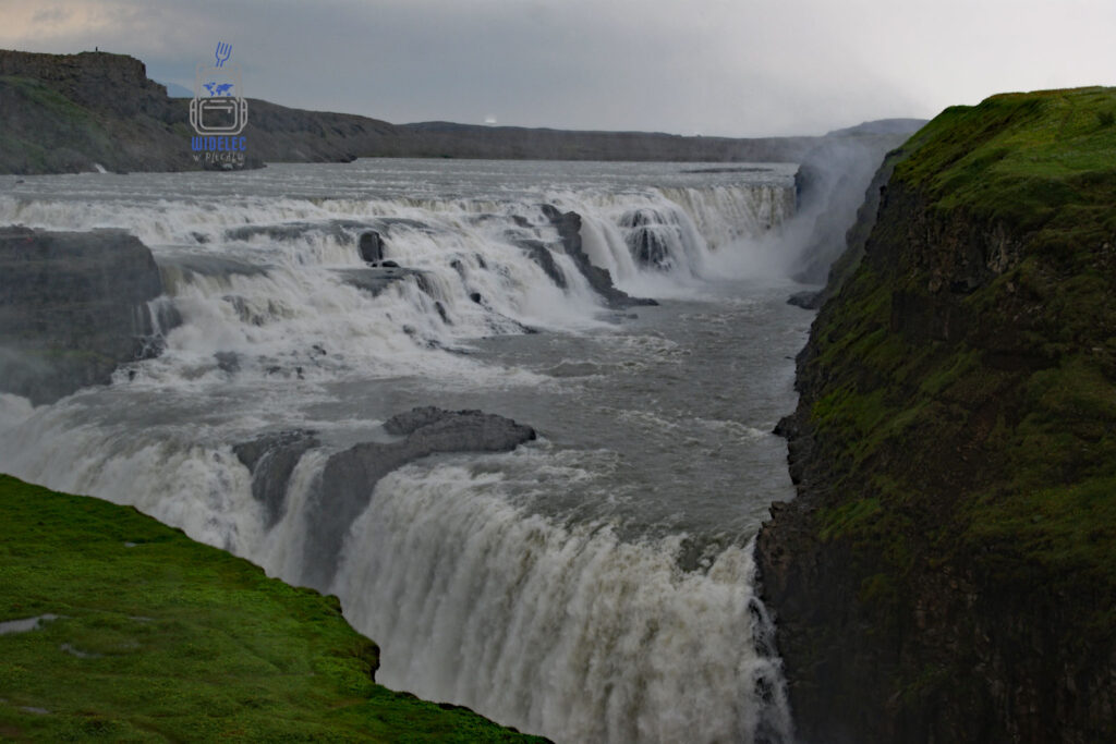 Gullfoss – największy wodospad na trasie Golden Circle, kanion rzeki Hvítá, Islandia, podróże, Ring Road, widelecwplecaku.pl