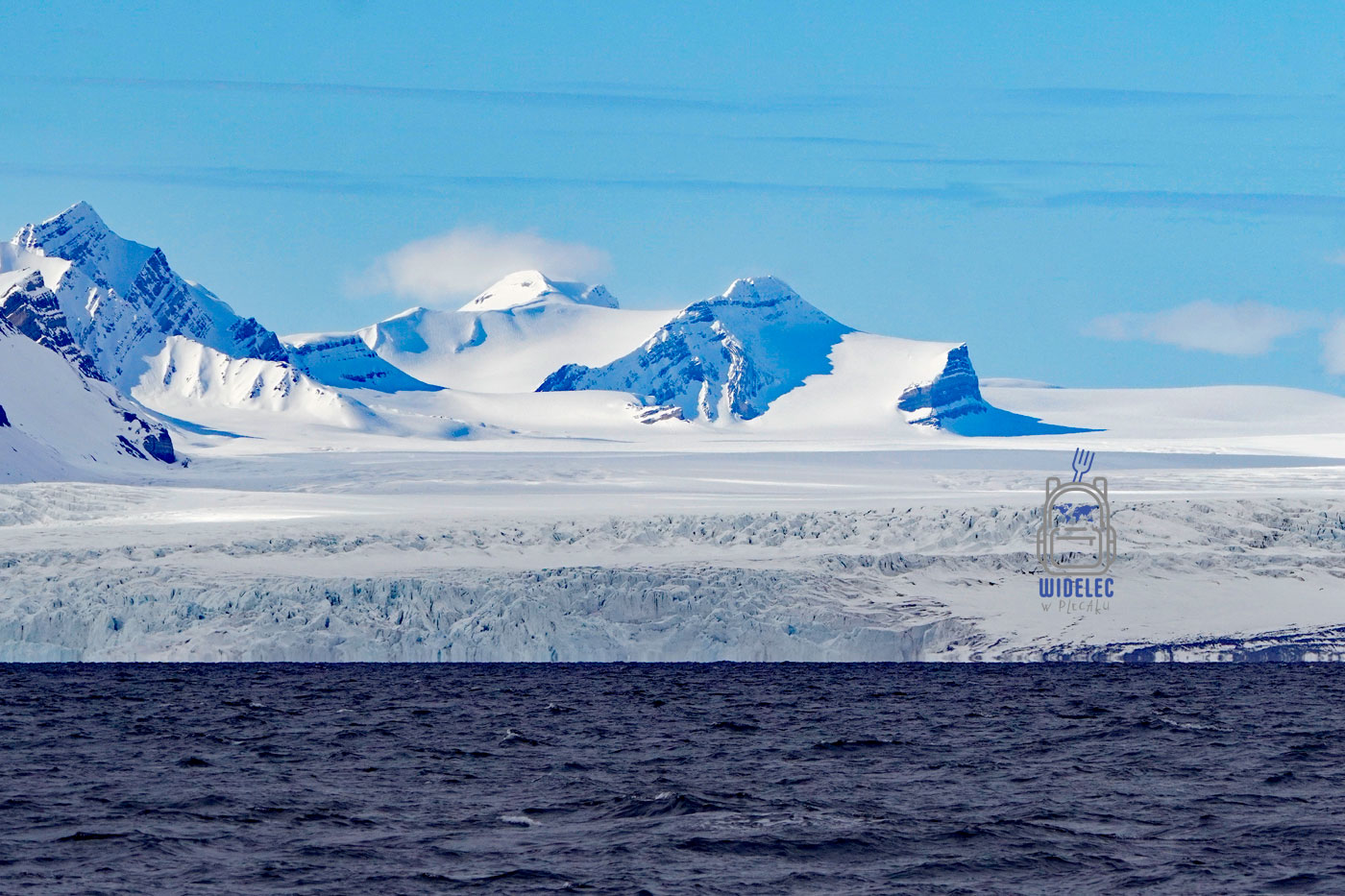 Svalbard – szaro-biało-jasno – Kolory Arktyki